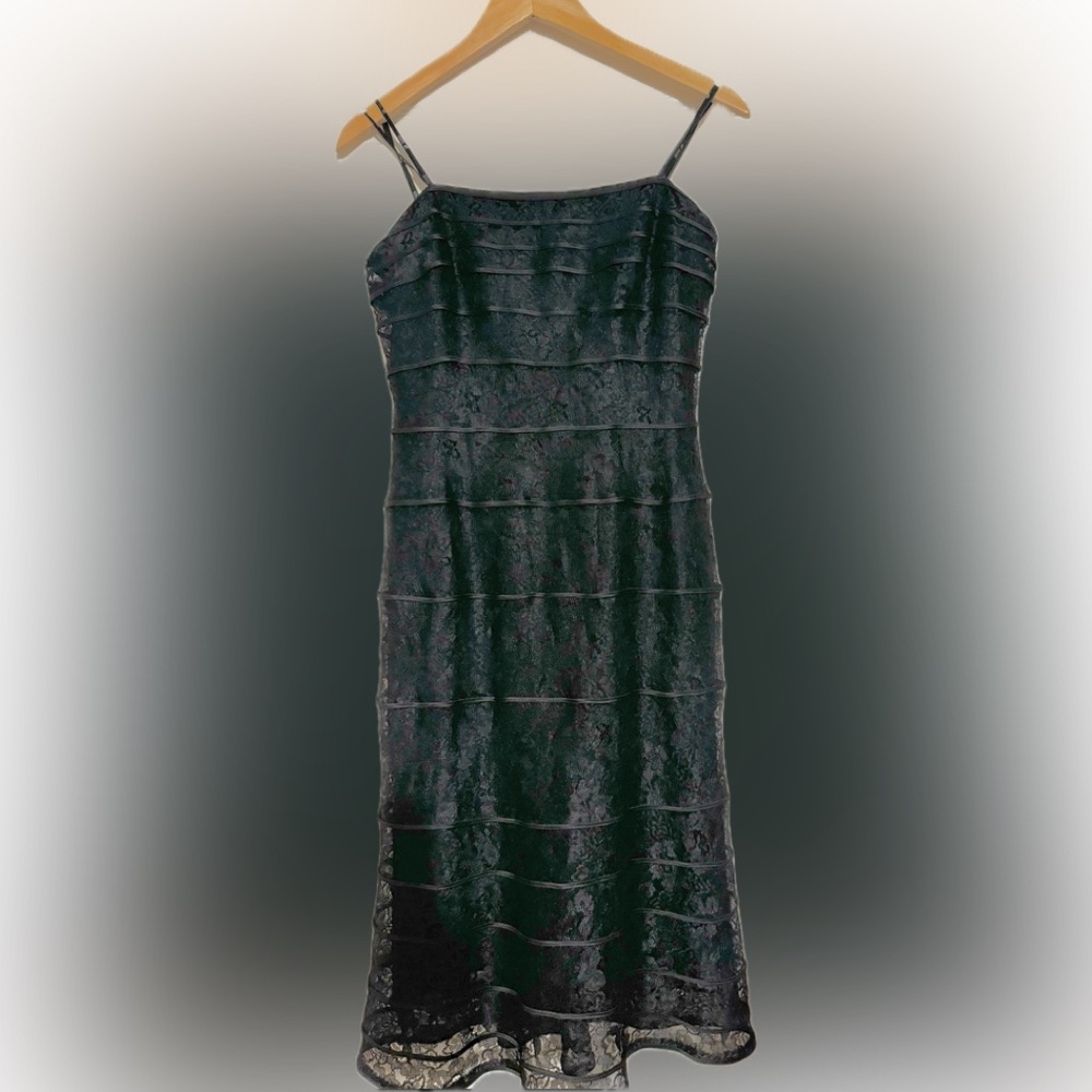 Tadashi Shoji Black Floral Lace Textured Mini Dress Size 8
